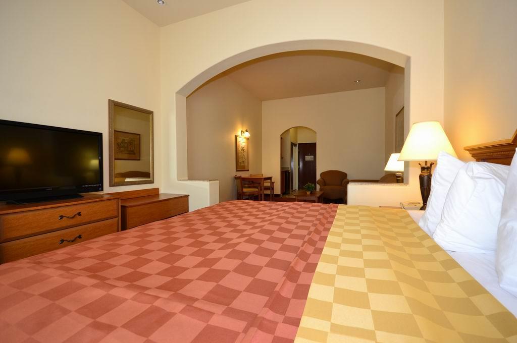 Best Western Casa Villa Suites Harlingen Luaran gambar